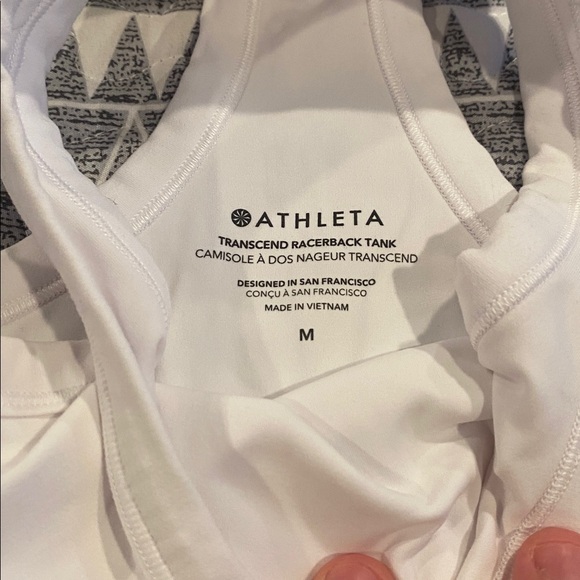 Athleta Women's Trabscend Racerback White Tank Top Medium NWT - Picture 2 of 4